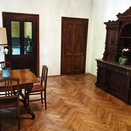 Alte 400m2 Seegrund Nur Fuer Euch - Old With 400m2 Just For Villa