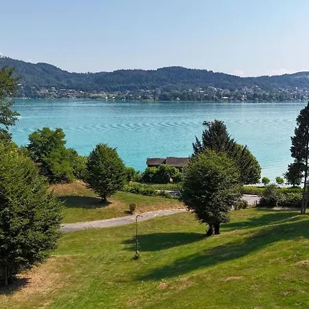 Villa Alte 400m2 Seegrund Nur Fuer Euch - Old With 400m2 Just For